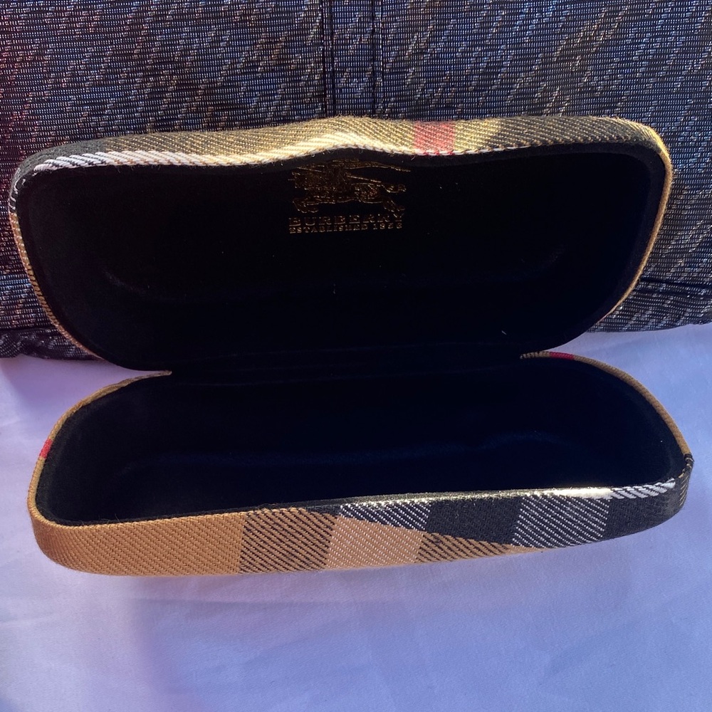 Burberry Check Protective Phone Case in Beige, Black and Red